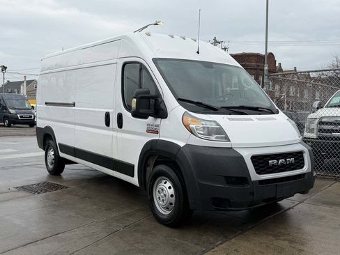 Used 2021 RAM ProMaster 2500 image 3