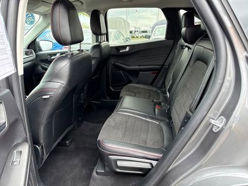 Used 2022 Ford Escape SEL AWD/4WD image 14