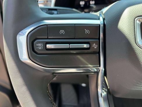 New 2026 GMC Canyon Denali AWD/4WD image 24