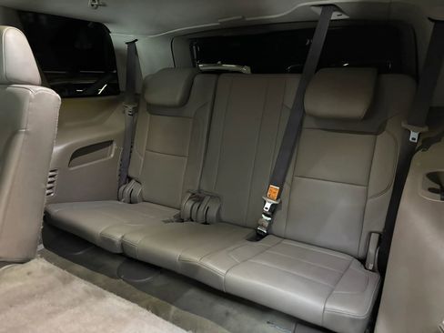 Used 2018 Chevrolet Tahoe LT image 27