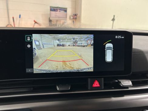 New 2026 Kia Carnival LXS image 17