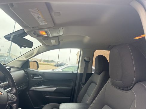 Used 2019 Chevrolet Colorado LT image 10