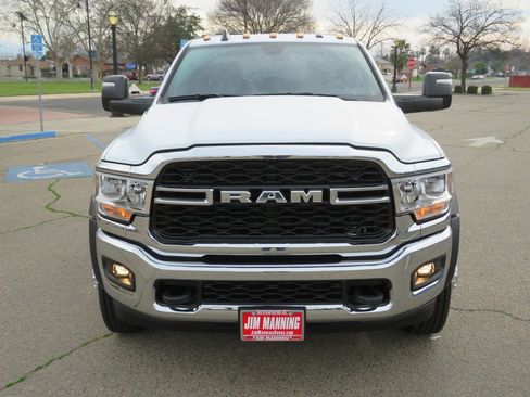 New 2023 RAM 4500 Tradesman w/ Chrome Appearance Group image 9