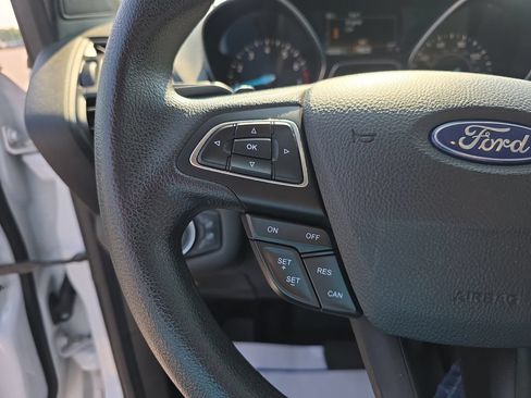Used 2017 Ford Escape SE AWD/4WD image 20