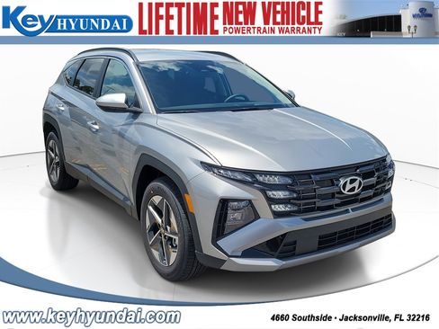 New 2025 Hyundai Tucson SEL image 1