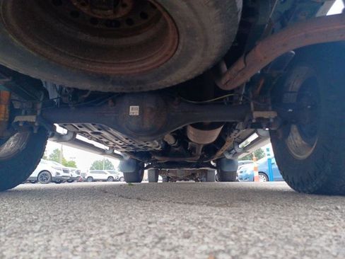 Used 2005 Toyota Tacoma PreRunner image 9