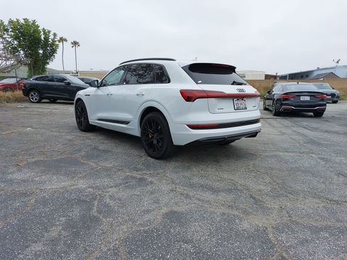 Used 2023 Audi e-tron Chronos AWD/4WD image 4