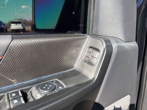 Used 2025 Ford F150 Raptor AWD/4WD image 11