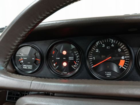 Used 1986 Porsche 911 Carrera image 20