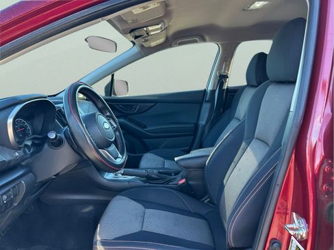 Used 2019 Subaru Crosstrek 2.0i Premium AWD/4WD image 9