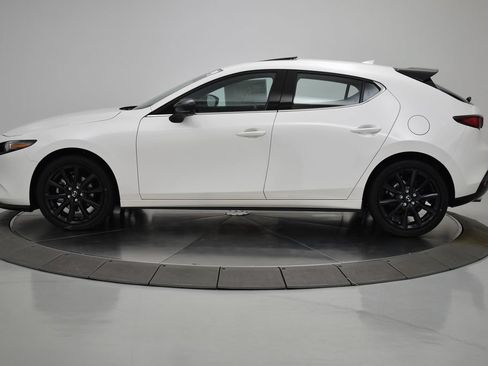 New 2026 MAZDA MAZDA3 Hatchback w/Premium Plus Pkg AWD/4WD image 17