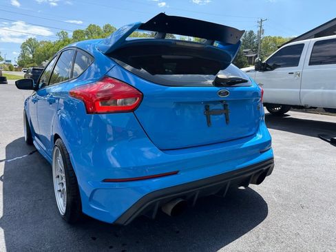 Used 2017 Ford Focus RS AWD/4WD image 37