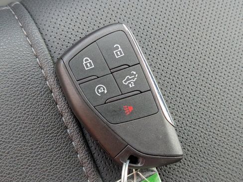 Used 2026 Chevrolet Silverado 1500 LTZ w/ LTZ Premium Package image 33