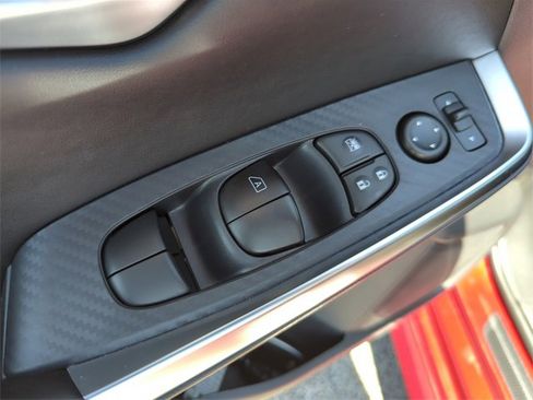 New 2025 Nissan Sentra SR image 26