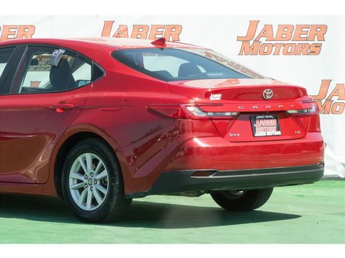 Used 2025 Toyota Camry LE FWD image 12
