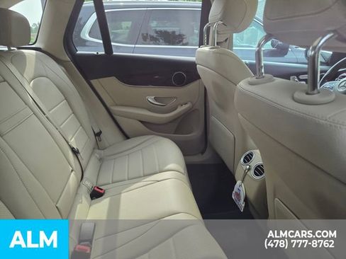 Used 2021 Mercedes-Benz GLC 300 image 15