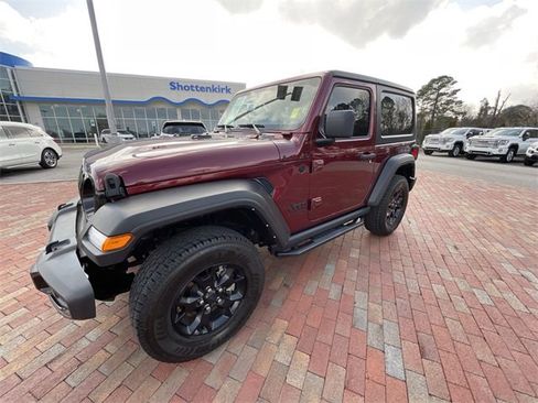 Used 2021 Jeep Wrangler Sport image 27