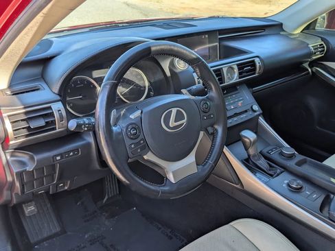 Used 2015 Lexus IS 250 image 15
