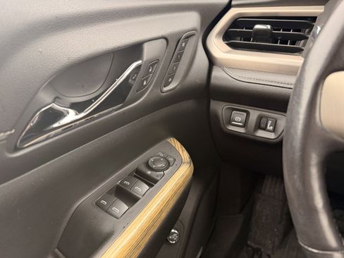 Used 2019 GMC Acadia Denali w/ Technology Package image 22