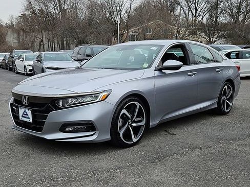 Certified 2018 Honda Accord Sport image 3