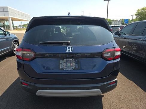 Used 2023 Honda Pilot EX-L image 3