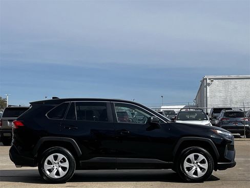 Used 2024 Toyota RAV4 LE image 3