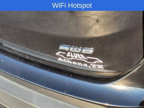 Used 2022 Ford Edge Titanium image 10