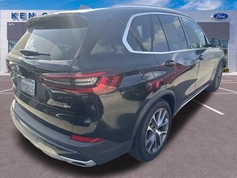 Used 2023 BMW X5 xDrive40i w/ Premium Package AWD/4WD image 6