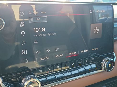 Used 2023 GMC Canyon AT4 w/ AT4 Premium Package image 26