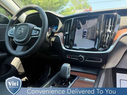 Used 2023 Volvo S60 B5 Plus w/ Climate Package AWD/4WD image 31