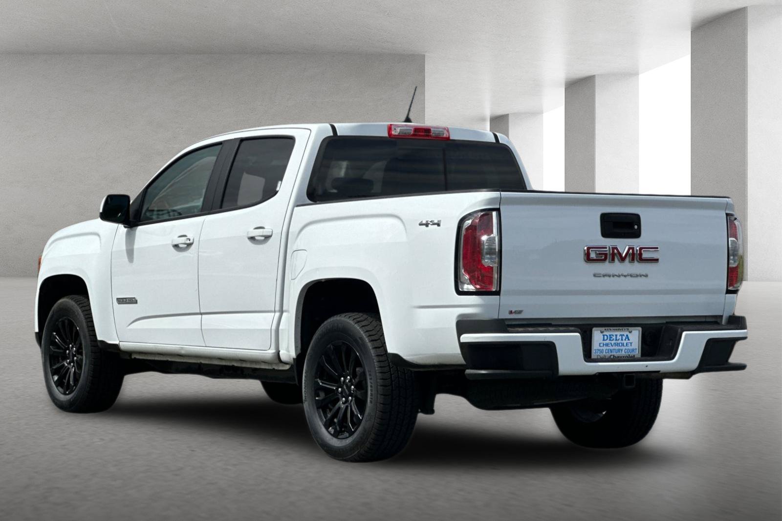 Used 2022 GMC Canyon Elevation w/ Trailering Package AWD/4WD image 6