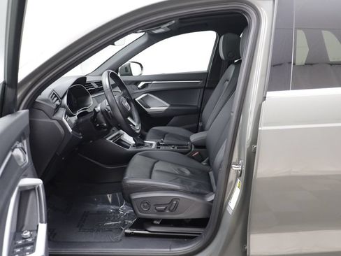 Used 2021 Audi Q3 2.0T Premium AWD/4WD image 5