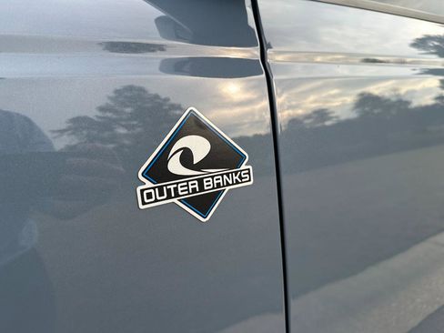 Used 2024 Ford Bronco Outer Banks image 43