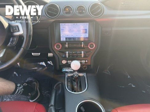 Used 2020 Ford Mustang GT Premium w/ GT Performance Package RWD image 21