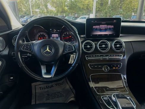 Used 2017 Mercedes-Benz C 300 4MATIC Sedan image 10