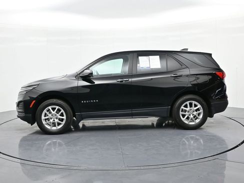 Used 2023 Chevrolet Equinox LS w/ LS Convenience Package image 9