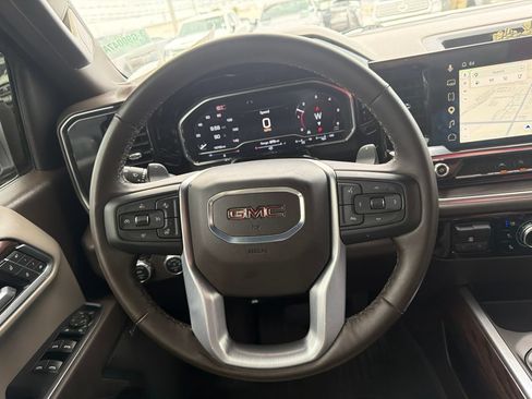 Used 2025 GMC Sierra 1500 SLT w/ SLT Premium Package RWD image 11