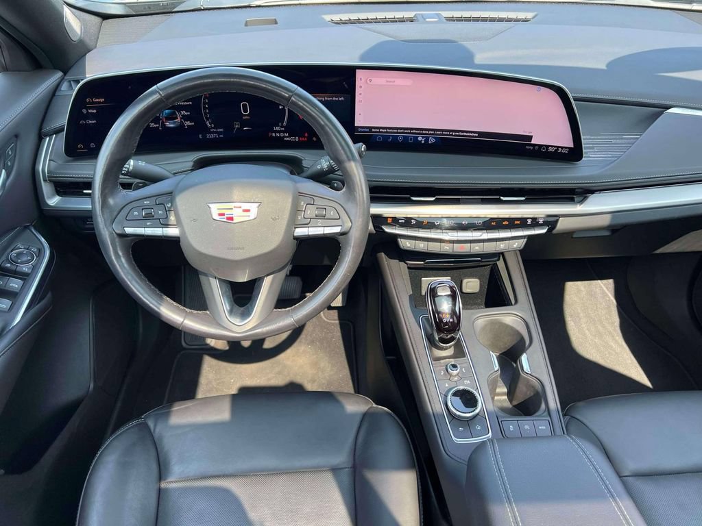 Used 2024 Cadillac XT4 Premium Luxury AWD/4WD image 14