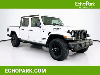 Used 2022 Jeep Gladiator Sport video 1