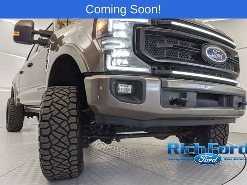Used 2022 Ford F350 Lariat w/ Tremor Off-Road Package AWD/4WD image 21
