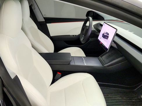 Used 2025 Tesla Model 3 Long Range RWD image 29
