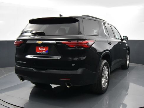 Used 2022 Chevrolet Traverse LT image 30
