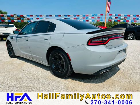 Used 2021 Dodge Charger SXT w/ Leather Interior Group RWD image 3
