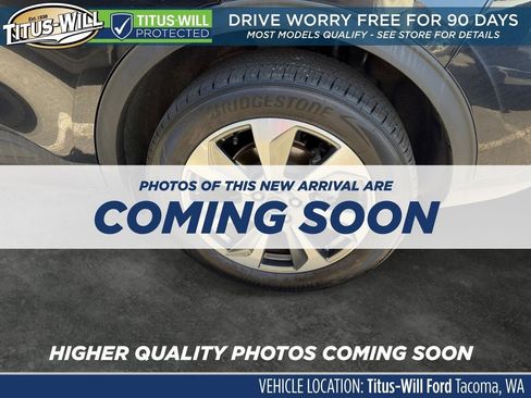 Used 2025 Ford Escape Platinum AWD/4WD image 5
