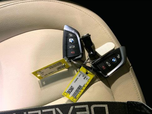 Used 2018 BMW X1 xDrive28i image 14