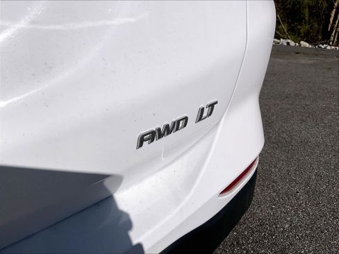 Used 2023 Chevrolet Equinox LT AWD/4WD image 28