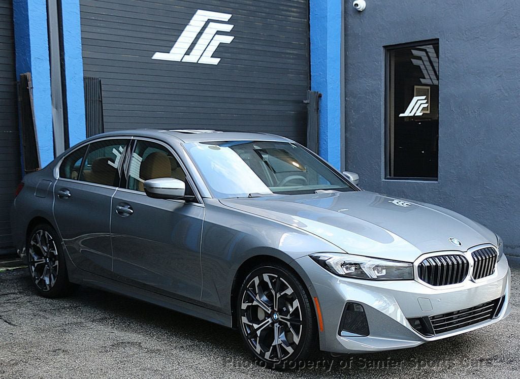 Used 2025 BMW 330i Sedan RWD image 3