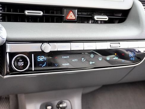 Certified 2024 Hyundai Ioniq 5 Limited RWD image 29