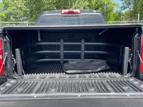 Used 2022 Chevrolet Colorado Z71 RWD image 10
