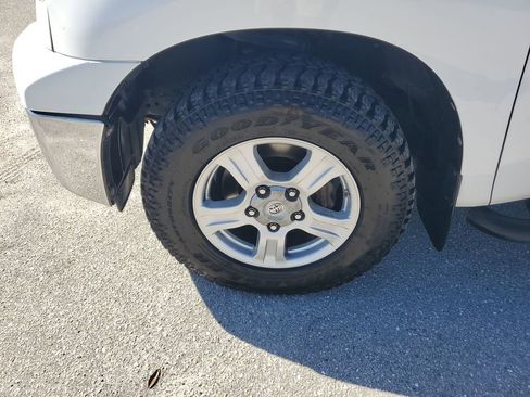 Used 2012 Toyota Tundra 2WD Double Cab image 17